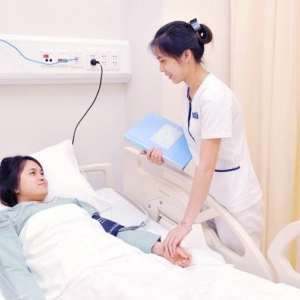 Tuyển Nữ Điều Dưỡng Chăm Sóc Bệnh Nhân Tại Đài Loan